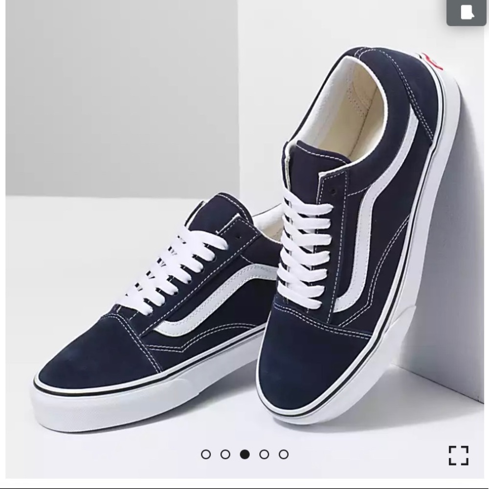 Vans Old Skool Women’s Sneakers